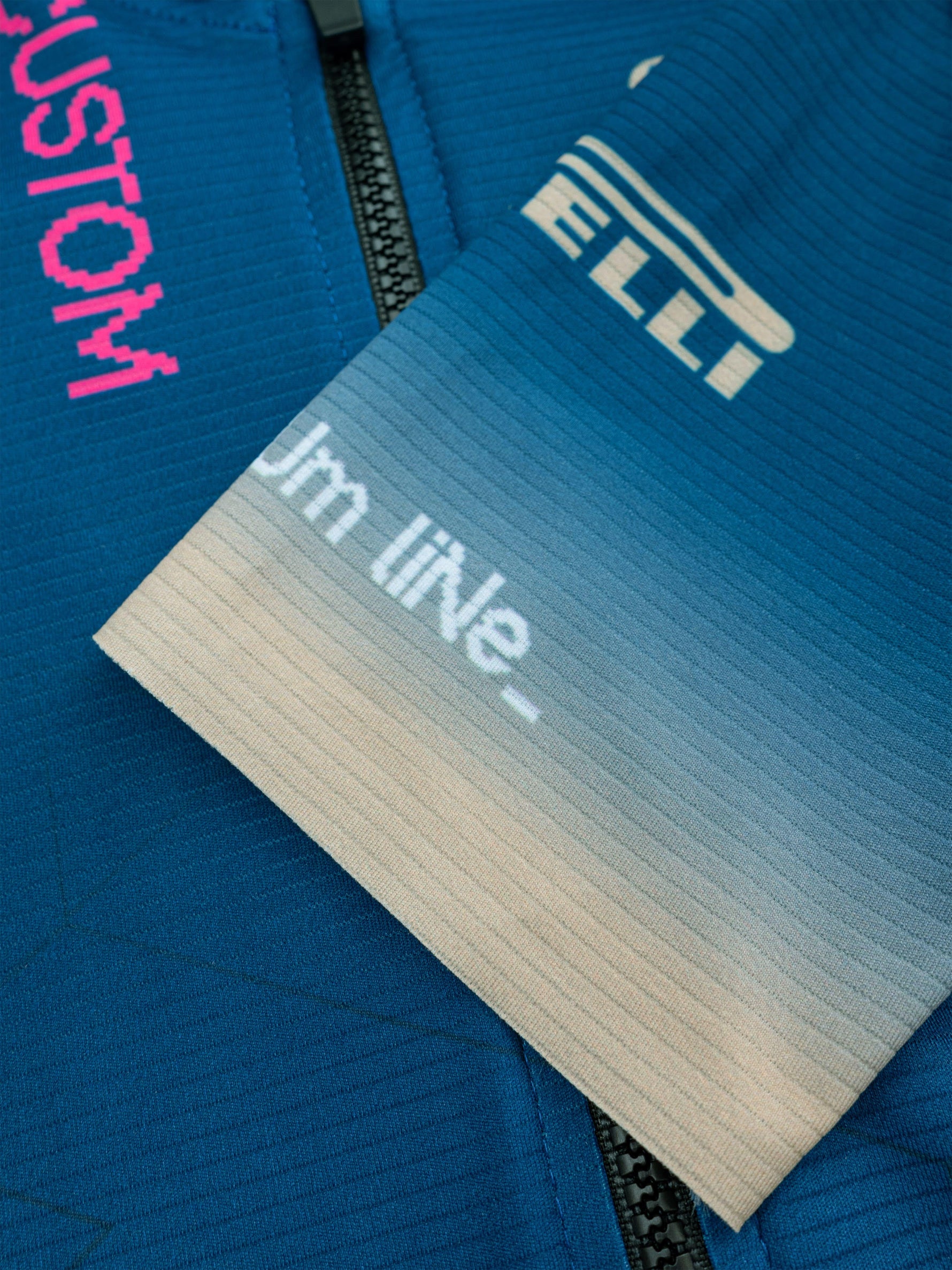 Stwórz własne stroje kolarskie dla swojego teamu