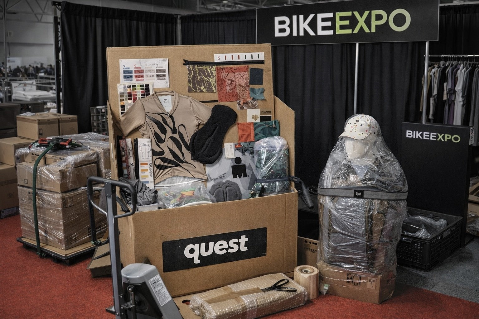 Quest na BIKEEXPO: Poznaj naszą nową kolekcję na Stadionie Narodowym